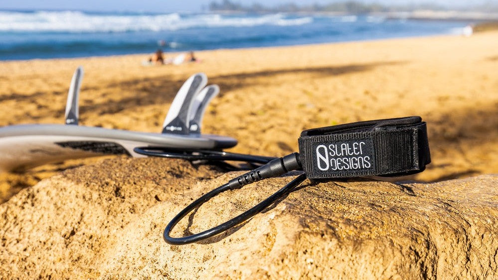 衝浪腳繩是什麼？為什麼每個衝浪者都不能少了它？