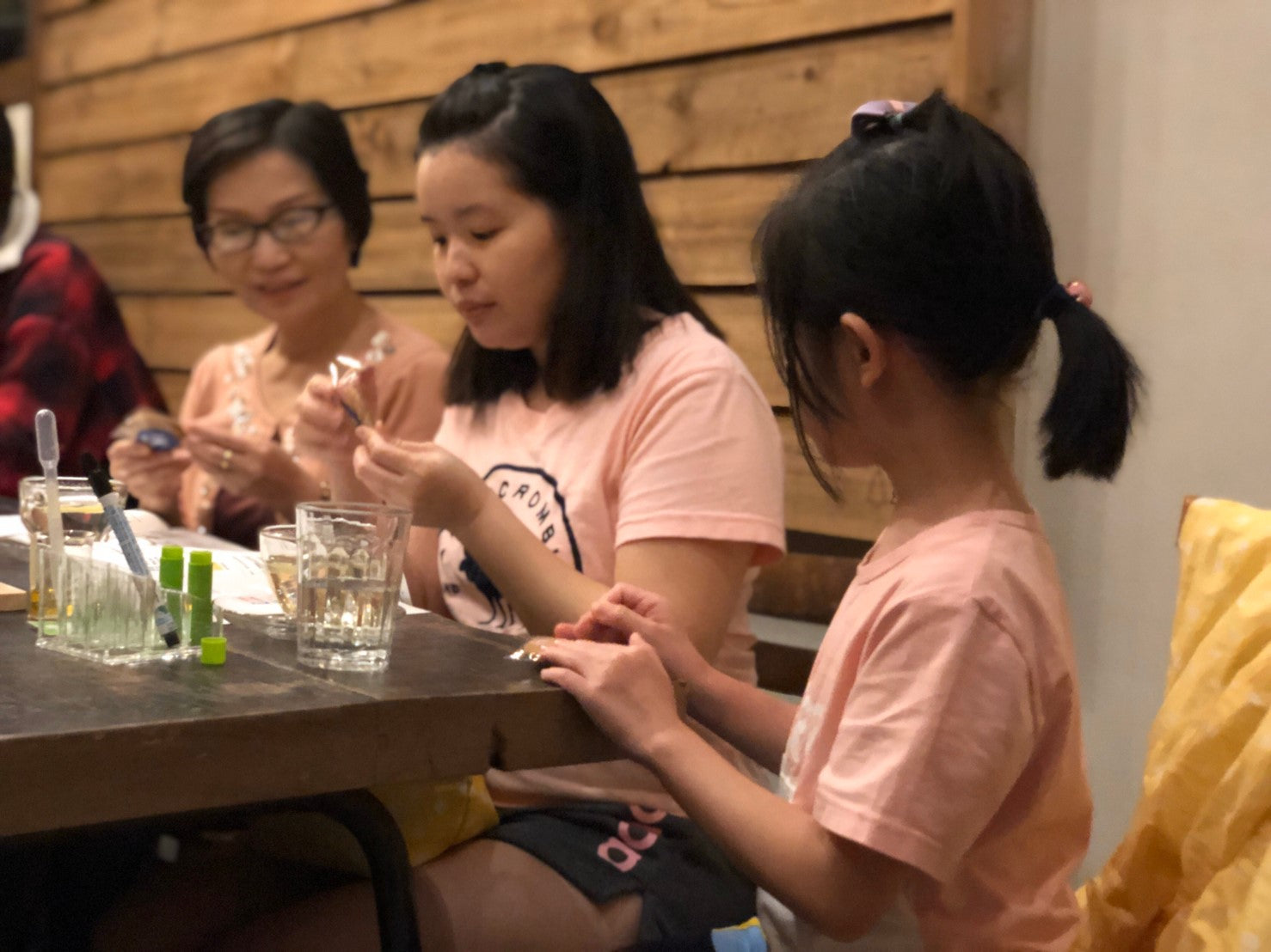 做一支自己的天然護唇膏－VAST SURF SHOP x 布朗博士 護唇膏手作坊