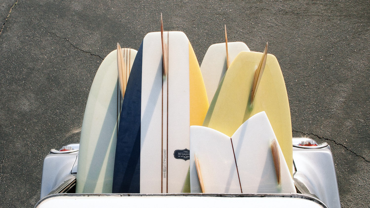 衝浪板尾部形狀比較｜VAST帶你認識板尾形狀對轉向、速度與浪壁表現的關鍵影響