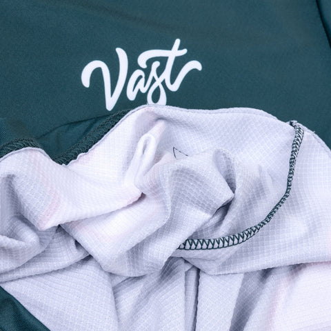 VAST FLOWER PATCH 防曬機能衝浪T Shirt-深綠色