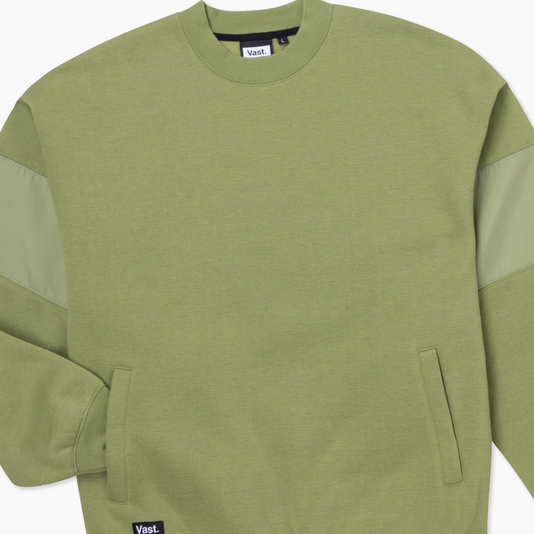 VAST Earth Tones Mock Neck Sweater 小高領衛衣 正面細節 軍綠色
