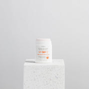 EQ Love 白色 SPF50+ 防曬棒 原廠圖