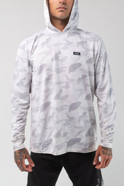 VAST Aqua Terra Lite Camo Tech Daily Hoodie 模特兒穿著展示 淺灰色