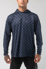 VAST Aqua Terra Lite Check Check Tech Daily Hoodie 模特兒穿著展示 黑色