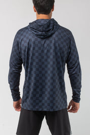 VAST Aqua Terra Lite Check Check Tech Daily Hoodie 模特兒穿著展示 黑色