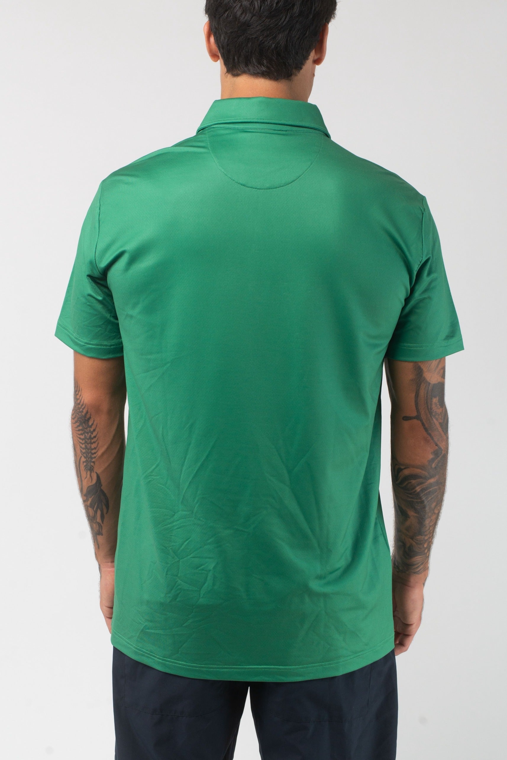 VAST Aqua Terra Formosa Bear Polo 模特兒穿著展示 綠