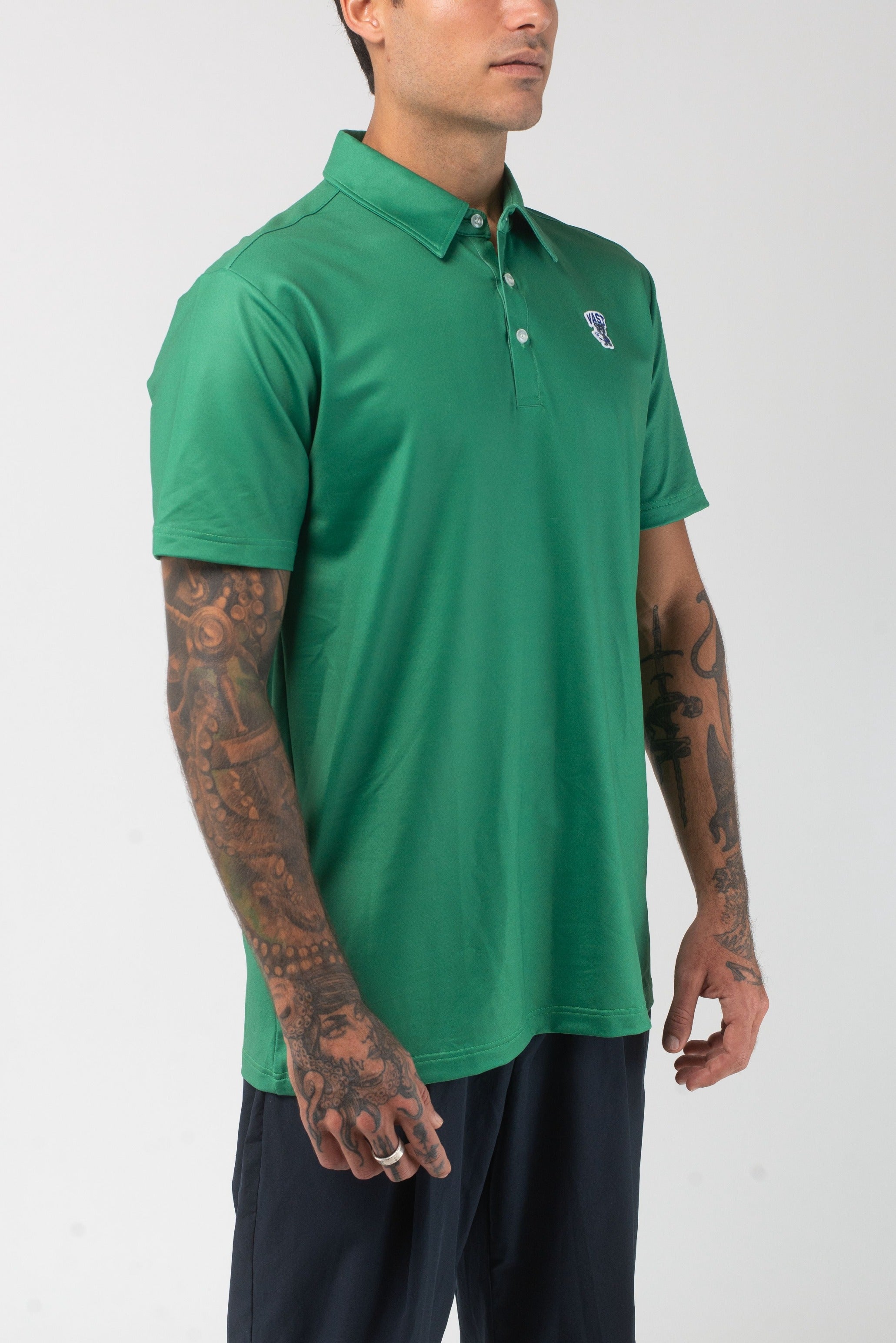 VAST Aqua Terra Formosa Bear Polo 模特兒穿著展示 綠