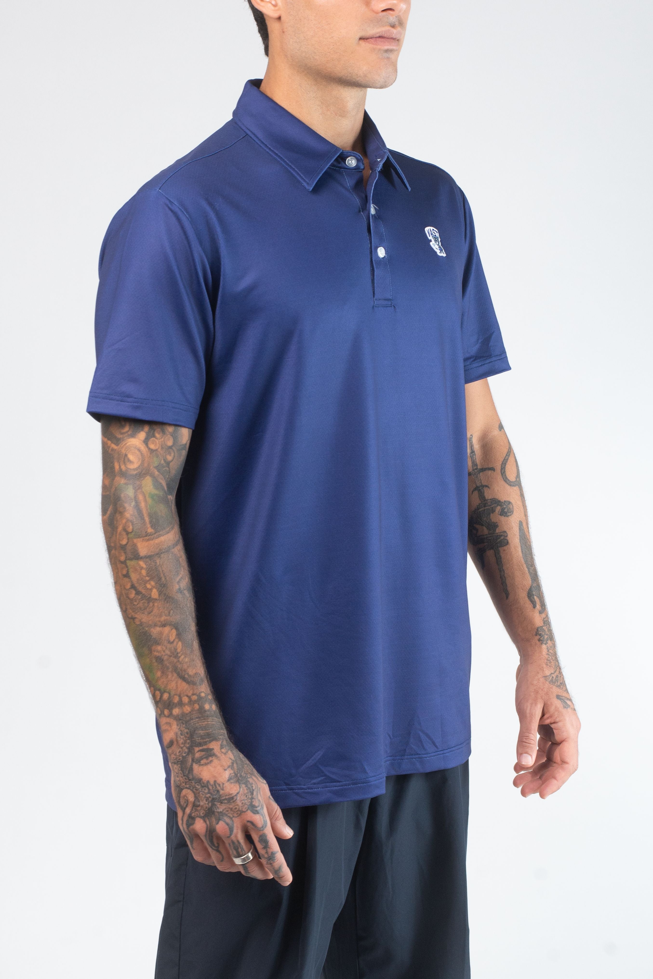 VAST Aqua Terra Formosa Bear Polo 模特兒穿著展示 藍
