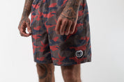 VAST Floral Blend Volly Short 模特兒穿著展示 迷彩