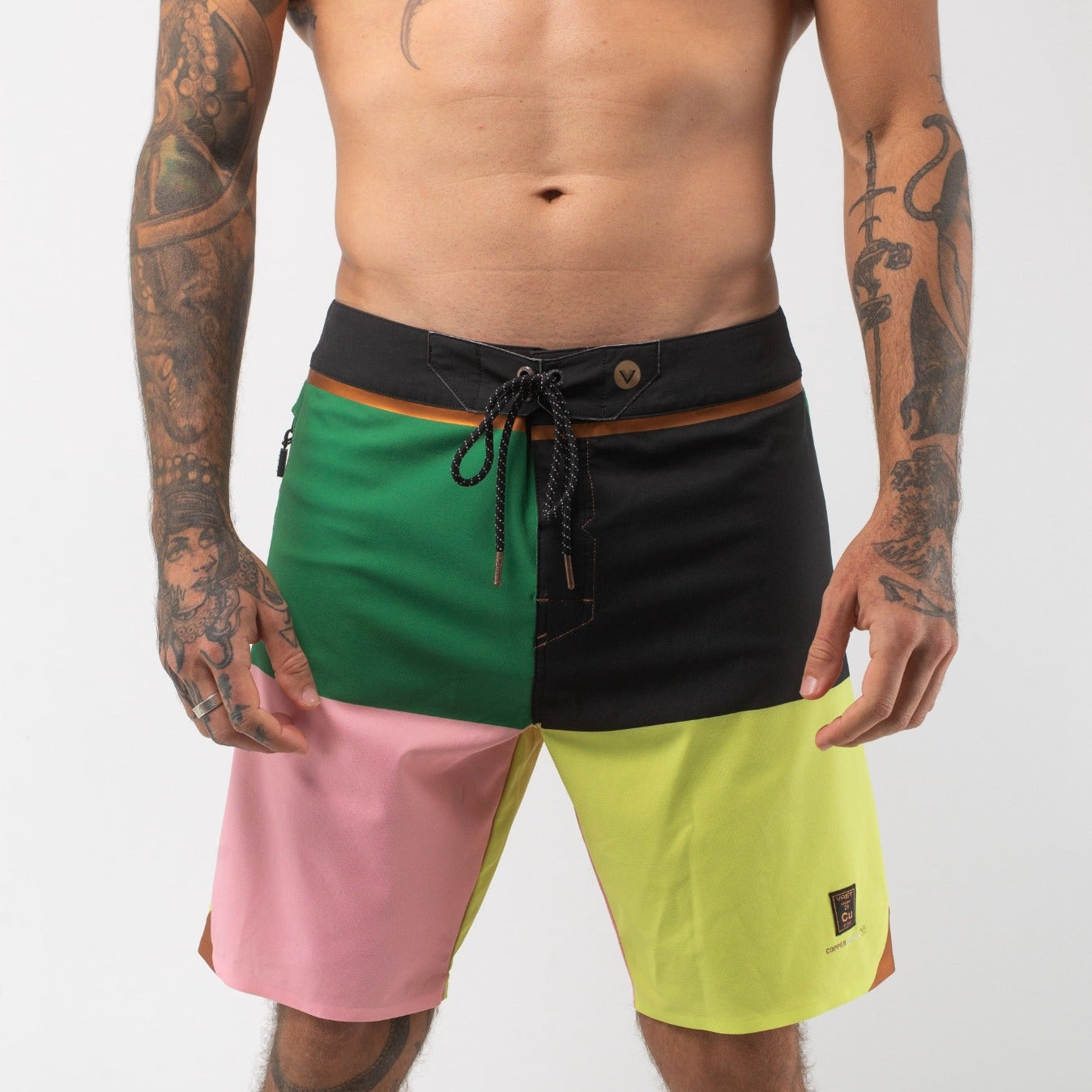 VAST Color Blocks 4 Copper Boardshort 模特兒穿著展示 綠
