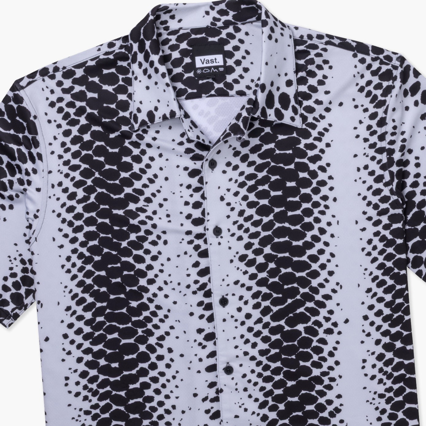 VAST Dead Slow Boxy Fit Button Up 防曬機能衝浪短袖襯衫 官方商品圖 3 黑/白