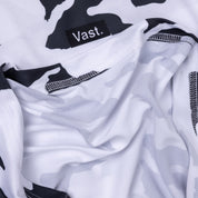 VAST Camo Hooded Long Sleeve Sun Savior 防曬機能帽T 官方商品圖 4 迷彩白