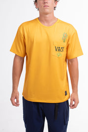 VAST Yogi Peace Pocket Standard Fit Tee 防曬機能衝浪衣 官方商品圖 5 橘紅色