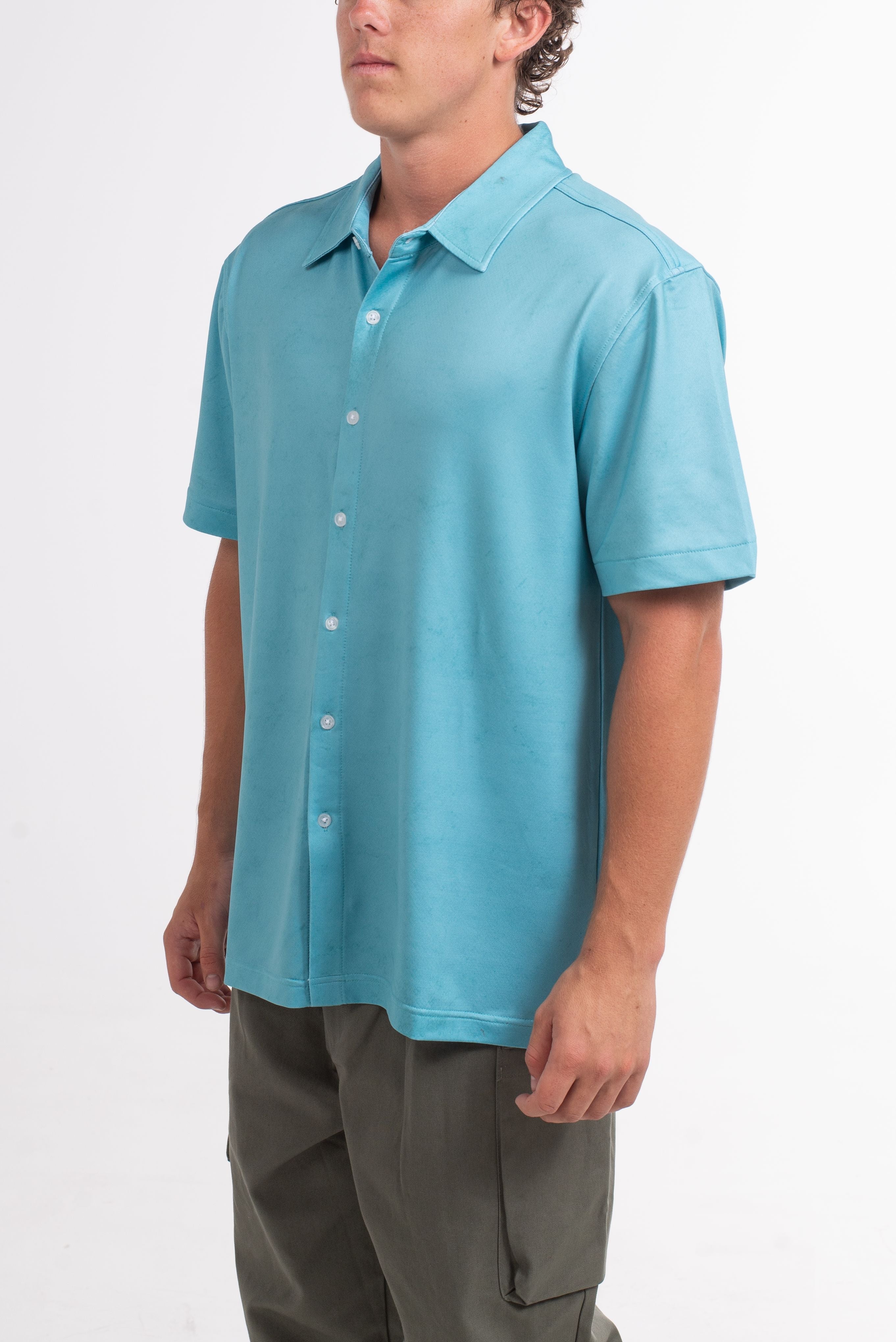 VAST Patina Button Up 防曬機能衝浪短袖襯衫 官方商品圖 7 湖水綠