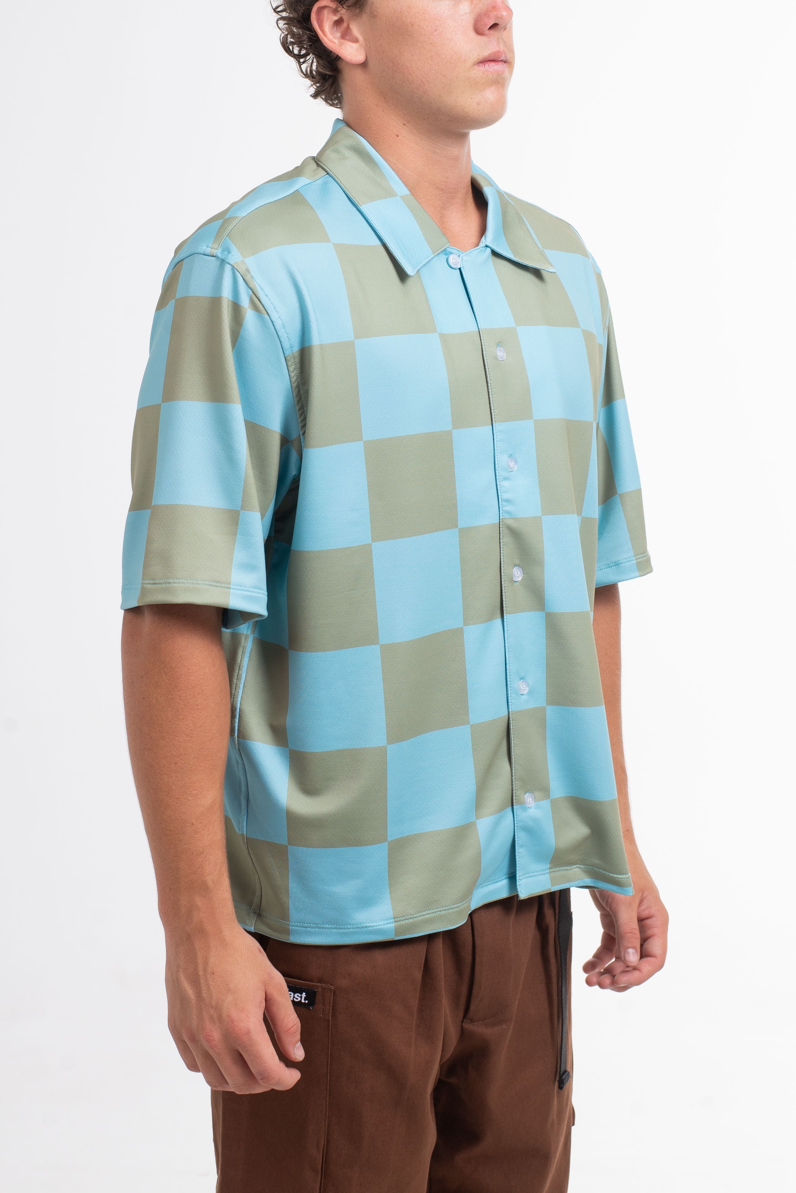 VAST Checker Wise Boxy Fit Button Up 防曬機能衝浪短袖襯衫 官方商品圖 8 軍綠色