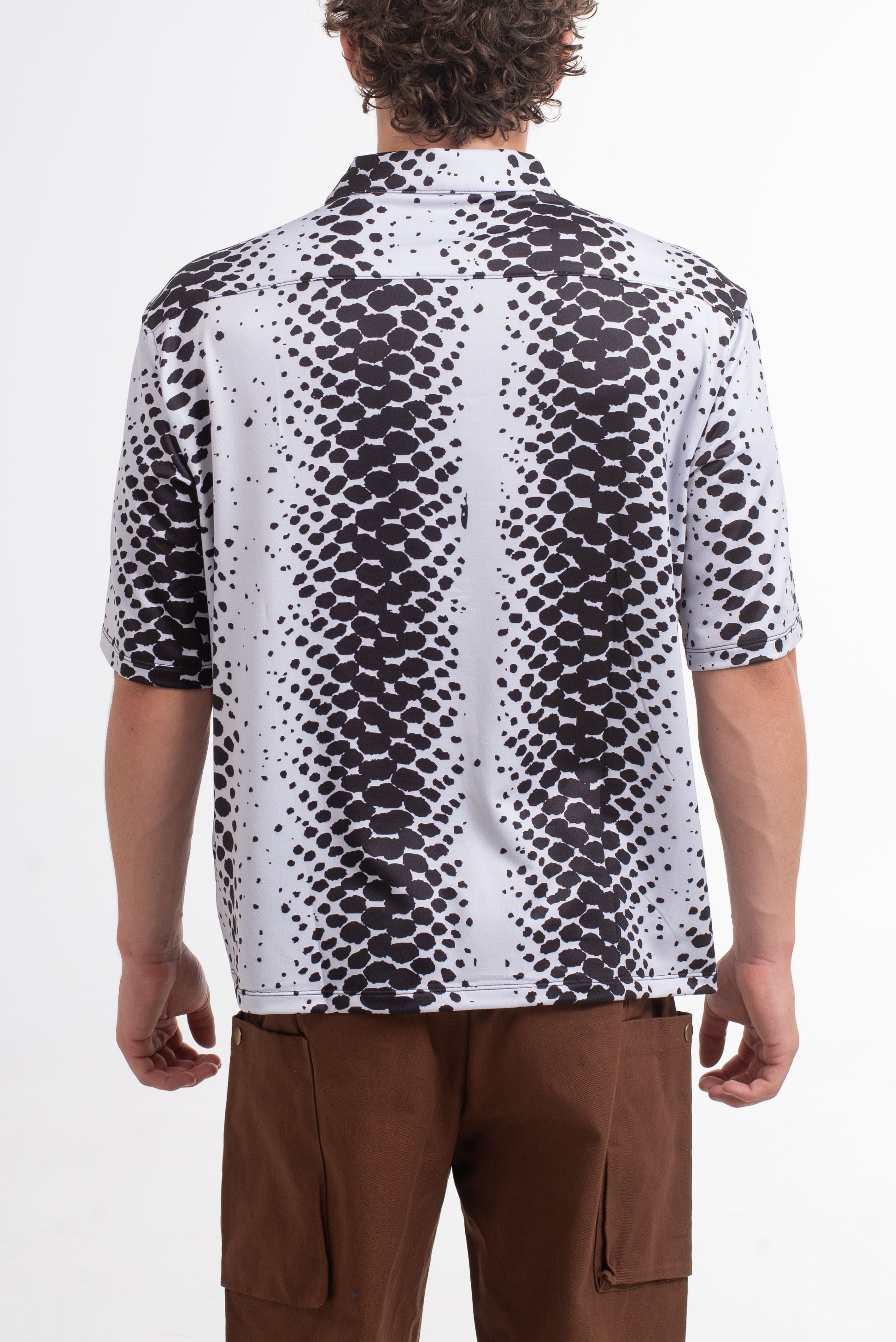 VAST Dead Slow Boxy Fit Button Up 防曬機能衝浪短袖襯衫 官方商品圖 6 黑/白