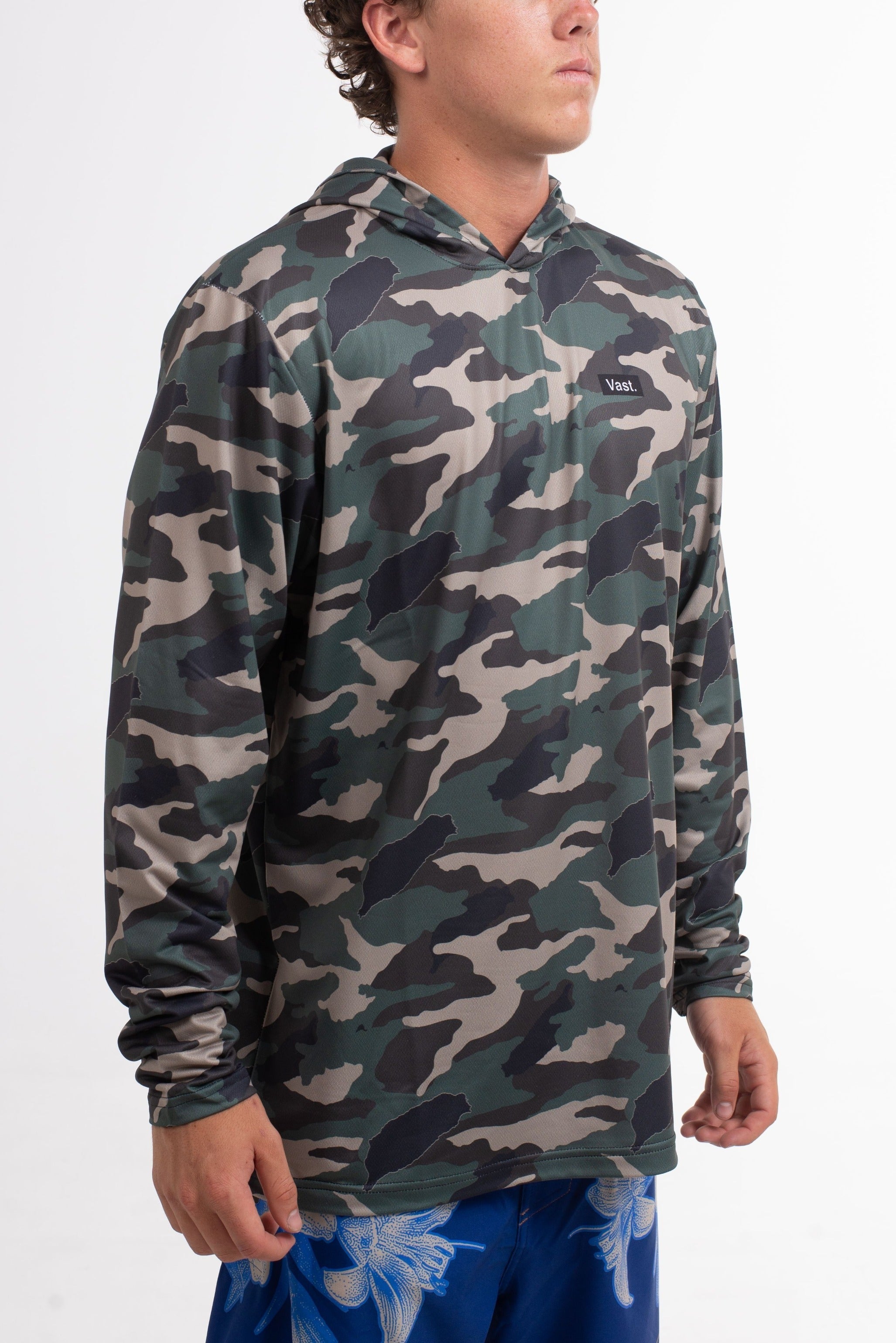 VAST Camo Hooded Long Sleeve Sun Savior 防曬機能帽T 官方商品圖 8 迷彩綠