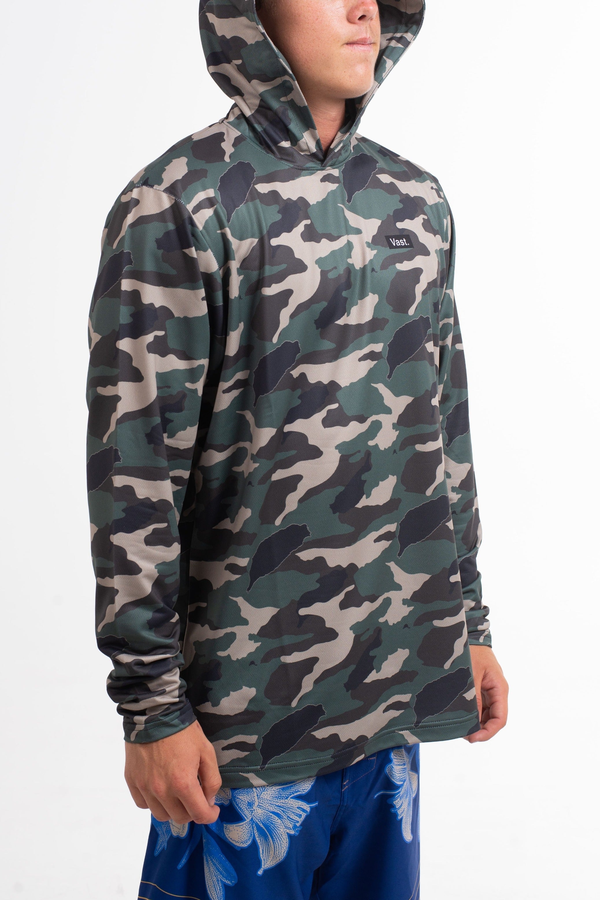 VAST Camo Hooded Long Sleeve Sun Savior 防曬機能帽T 官方商品圖 12 迷彩綠