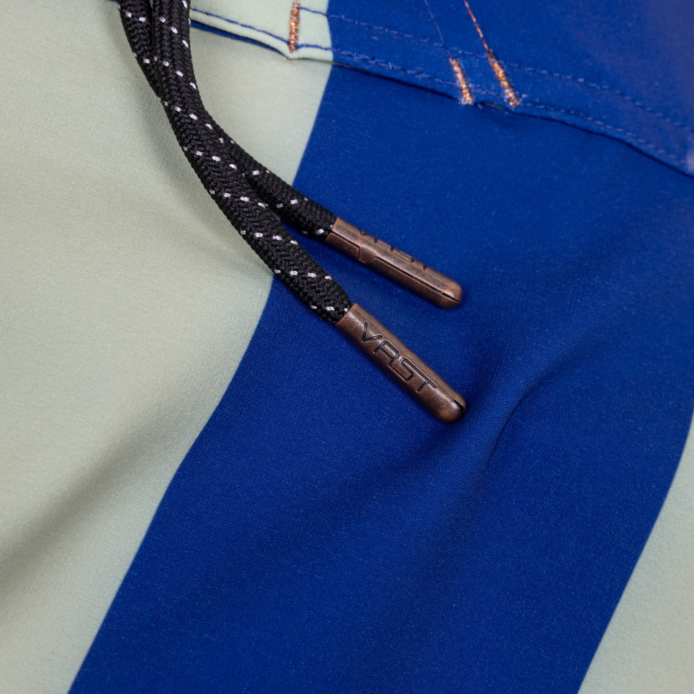 VAST 銅系列機能衝浪褲 硬派條紋 - 米藍