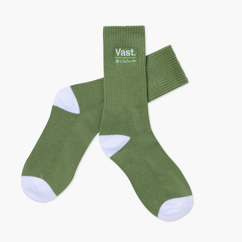 VAST 森林草綠 復古中筒襪