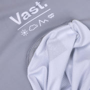 VAST 極簡淺灰 防曬機能衝浪T Shirt