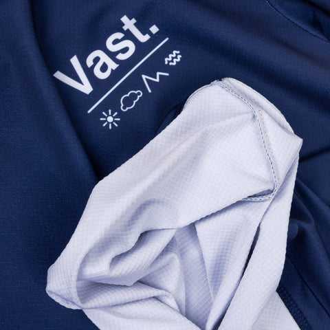 VAST 經典海軍藍 防曬機能衝浪T Shirt