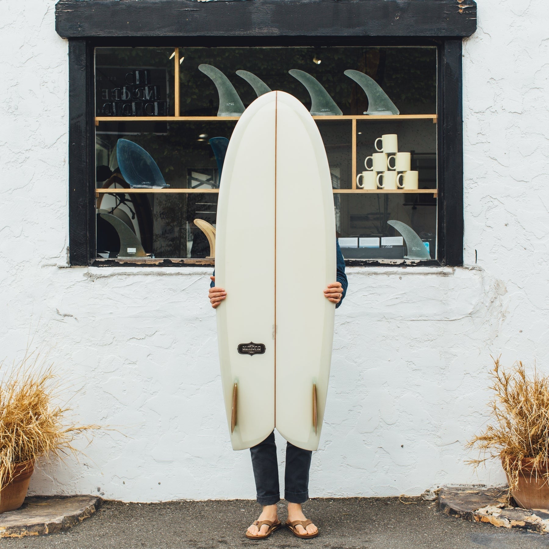 現貨 Almond - The Sea Kitten 衝浪板