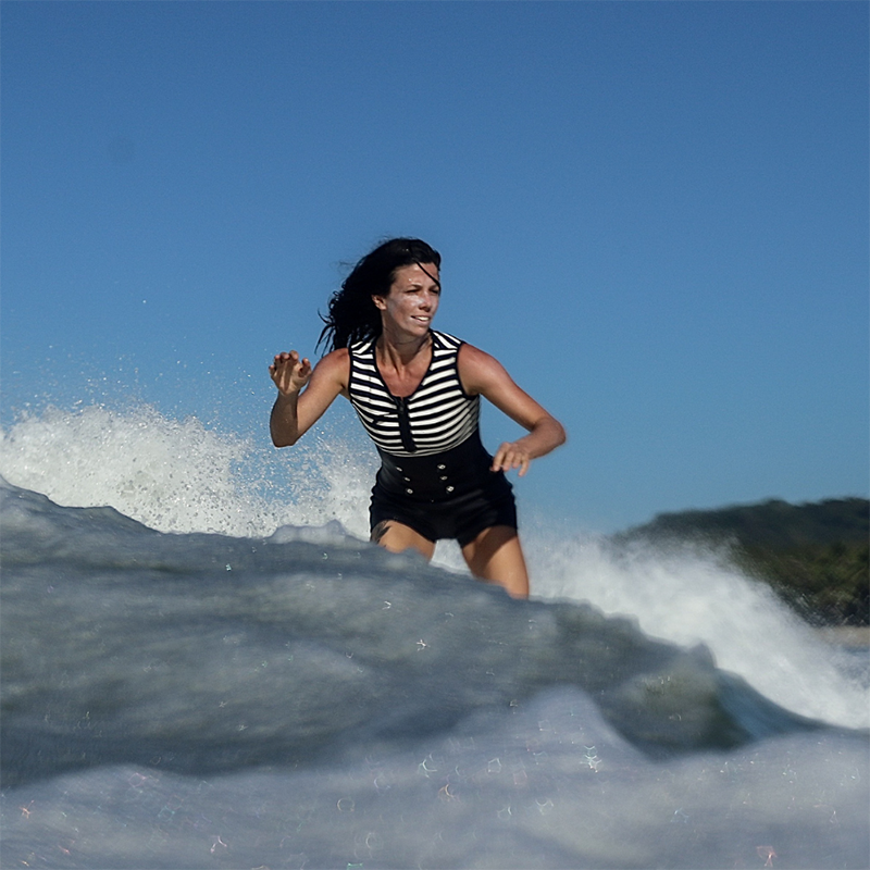 Saint Jacques 3mm Victoire 女半身無袖短褲衝浪防寒衣