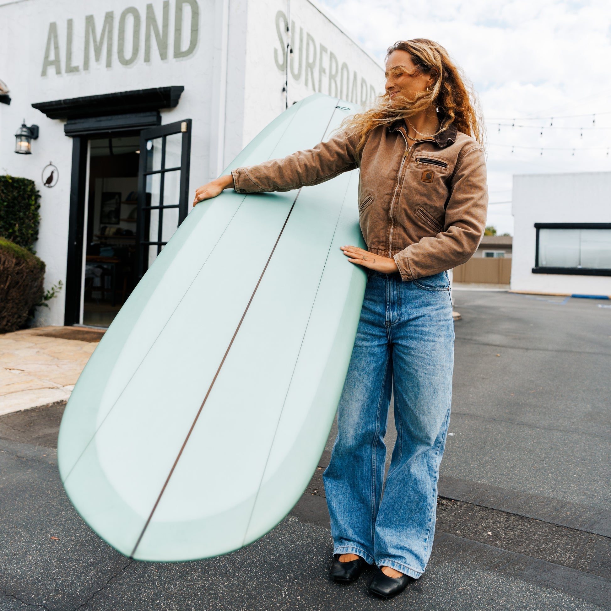 Almond Mini WoW 手工衝浪板實拍