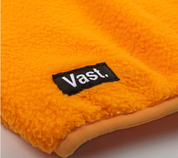 VAST 暖橘絨毛保暖外套