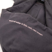 VAST x CJ Dunn 聯名連帽長袖大學T 黑色