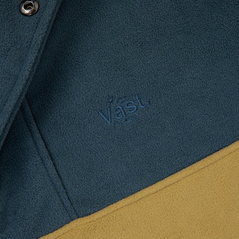 Vast SNAP BUTTON PULLOVER - TAN