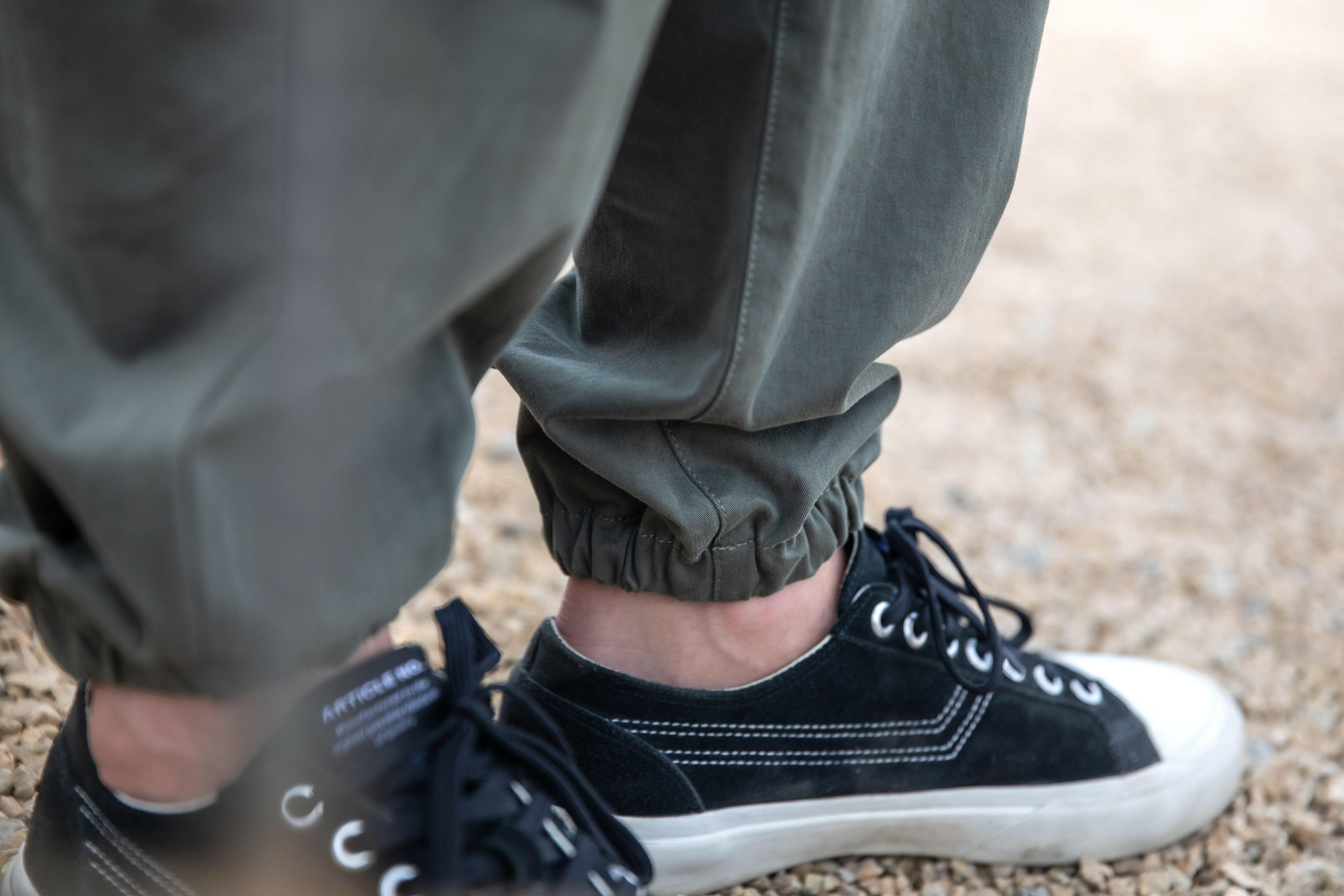 VAST 日常多口袋工裝長褲-橄欖綠