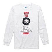 這款VAST Yogi N.A.W 長袖大學T正面印花由台灣藝術家 Show Yi 繪製，呈現 Yogi 透過瑜伽尋找活力的模樣。