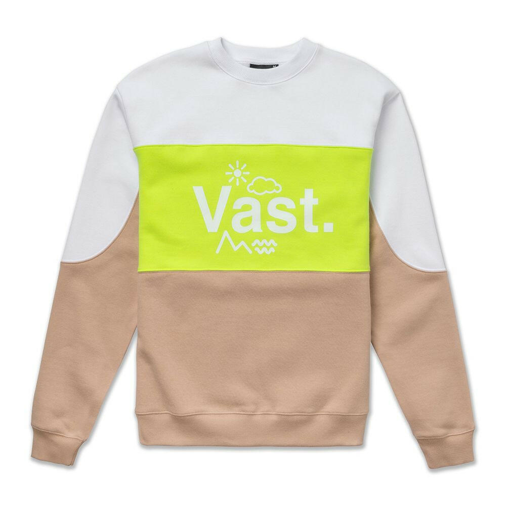 VAST Color Block 長袖大學T - 黃色以多層次橫向拼色設計呈現，色彩鮮明且充滿活力，胸前印有 VAST Elements 標誌，低調點綴品牌識別。