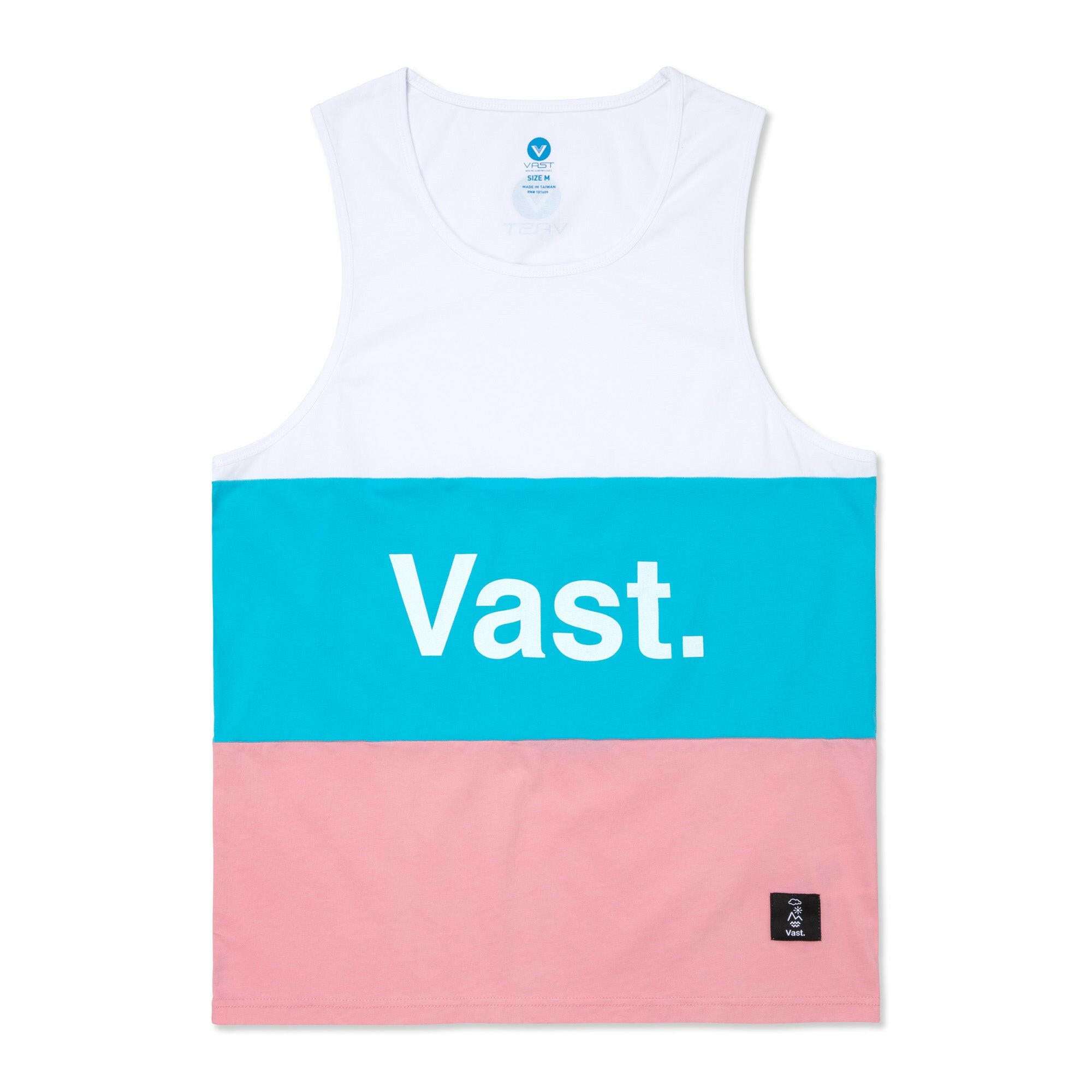 VAST 背心一直是大家夏天最喜歡的款式，在炎熱的天氣裡舒服涼爽，不論是去海邊、戶外或是在城市裡都非常適合穿著