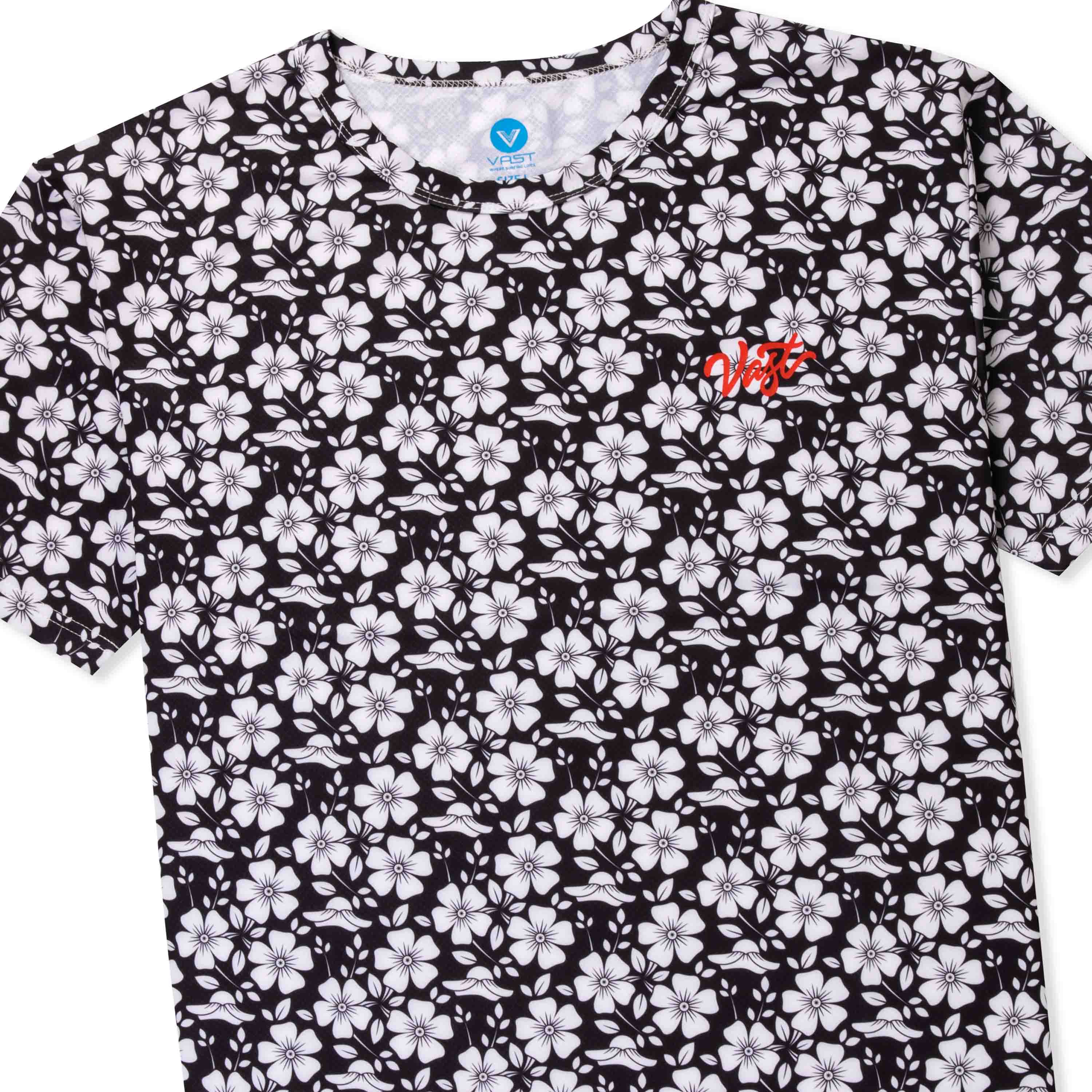 VAST Kokio防曬機能衝浪T Shirt，適合戶外和水上運動的防曬快乾設計