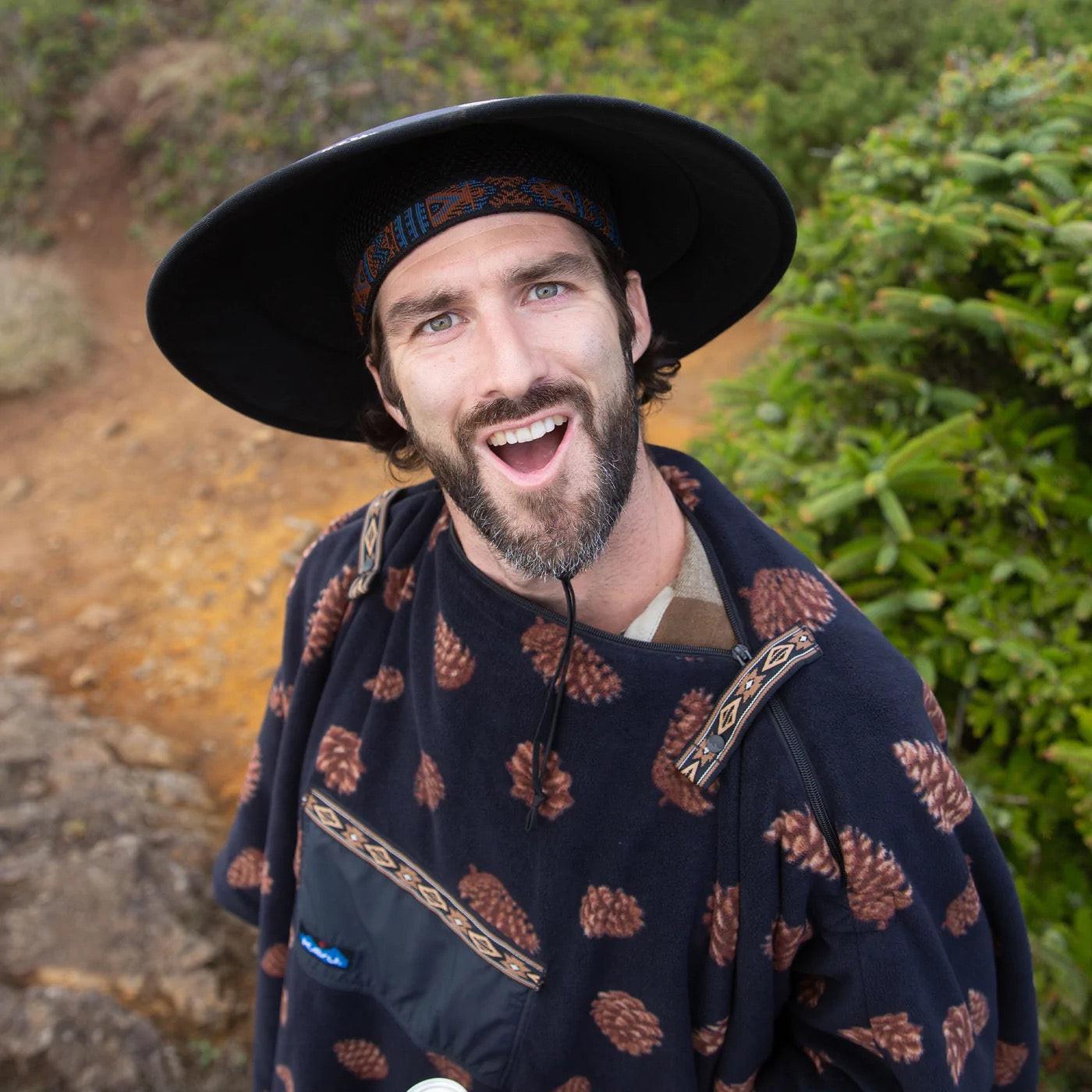 KAVU 多功能毛巾衣 - 松果